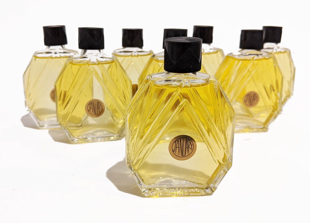 عطر ادکلن سلپرنیکو پرفیوم اکستریت جنیوری سنت پروجکت - Selperniku Parfum Extrait January Scent Project - بررسی، قیمت و خرید