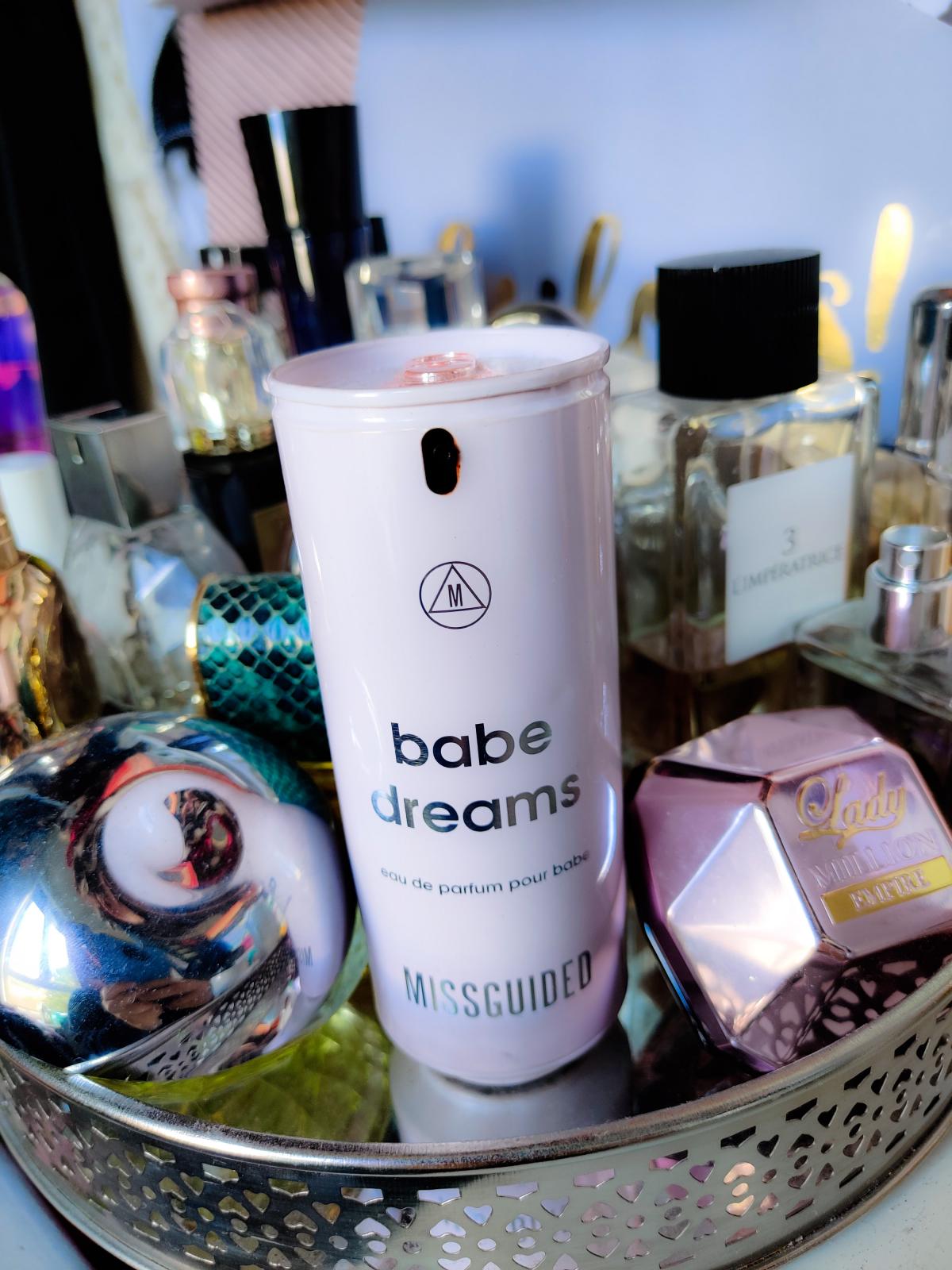 عطر ادکلن بیب دریمز میس‌گایدید - Babe Dreams Missguided - بررسی، قیمت و خرید