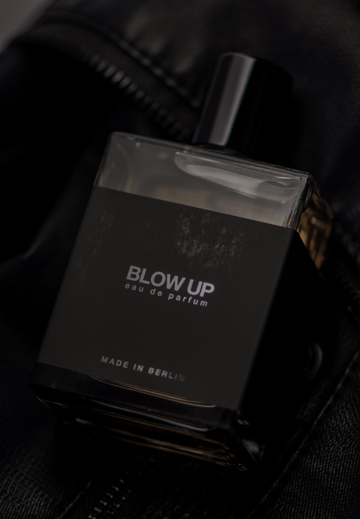 عطر ادکلن بلو آپ ماث اند ربیت پرفیومز - Blow Up Moth and Rabbit Perfumes - بررسی، قیمت و خرید