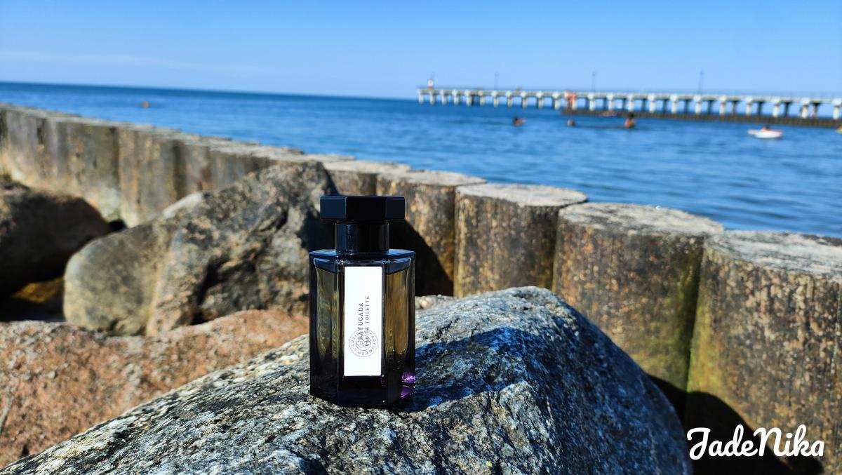 عطر ادکلن باتوکادا لارتیزان پارفومه - Batucada L'Artisan Parfumeur - بررسی، قیمت و خرید