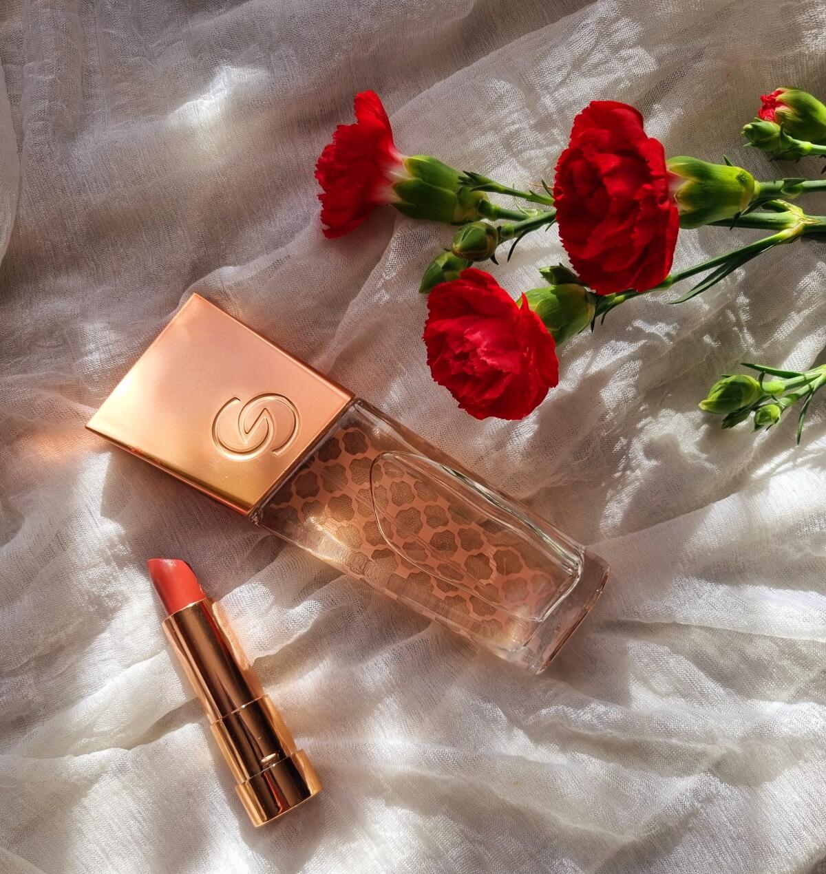 عطر ادکلن جوردانی گلد اینکترو اوریف‌لیم - Giordani Gold Incontro Oriflame - بررسی، قیمت و خرید