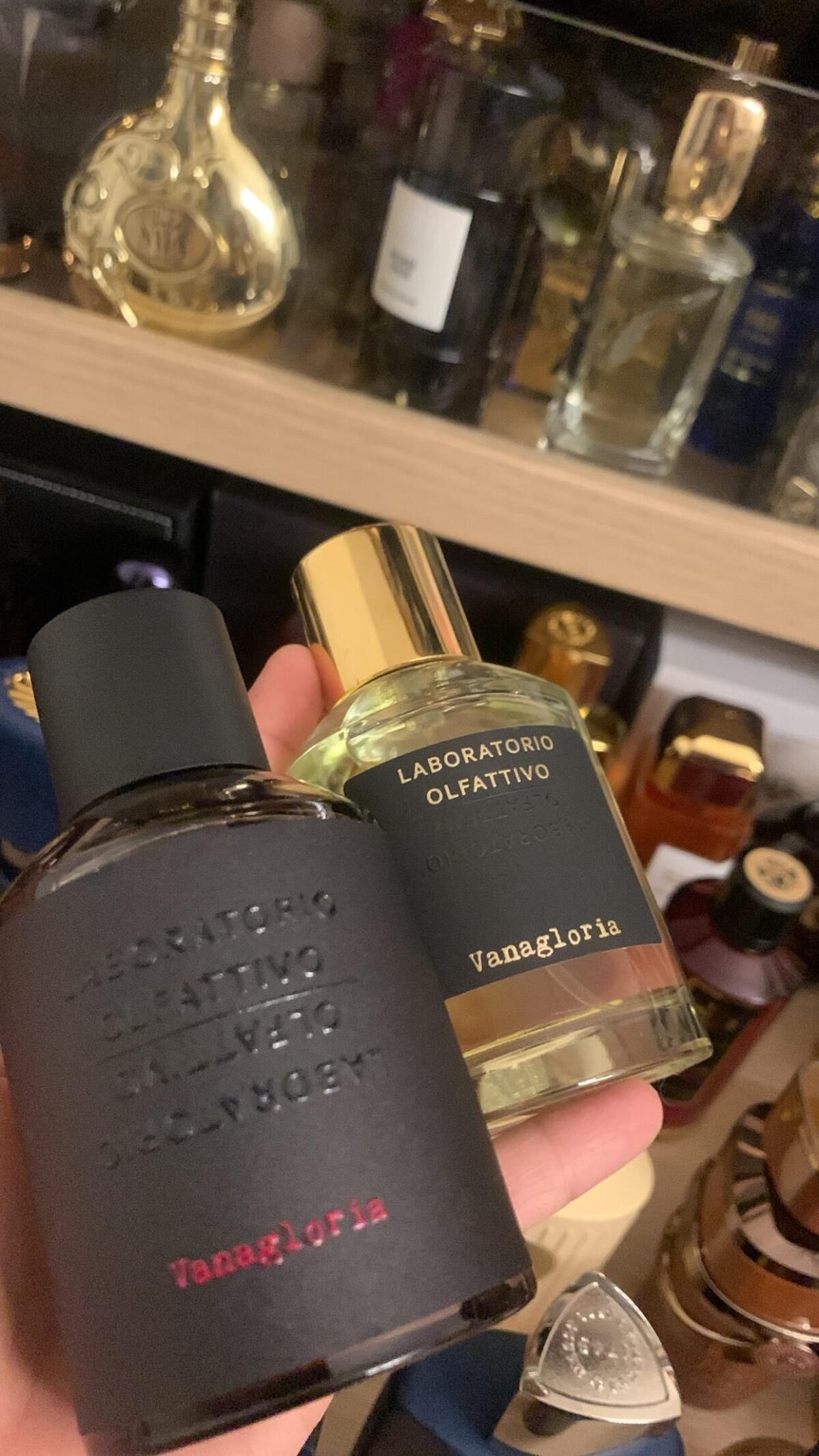 عطر ادکلن واناگلوریا لابراتوریو اولفاتیو - Vanagloria Laboratorio Olfattivo - بررسی، قیمت و خرید