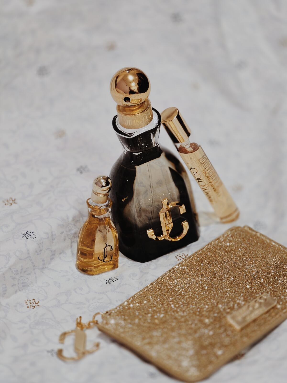 عطر ادکلن آی وانت چو لی پارفوم جیمی چو - I Want Choo Le Parfum Jimmy Choo - بررسی، قیمت و خرید