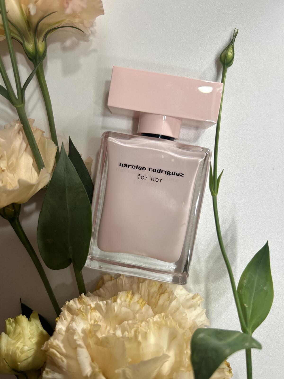 عطر ادکلن نارسیسو رودریگز فور هر ادو پرفیوم نارسیسو رودریگز - Narciso Rodriguez for Her Eau de Parfum Narciso Rodriguez - بررسی، قیمت و خرید