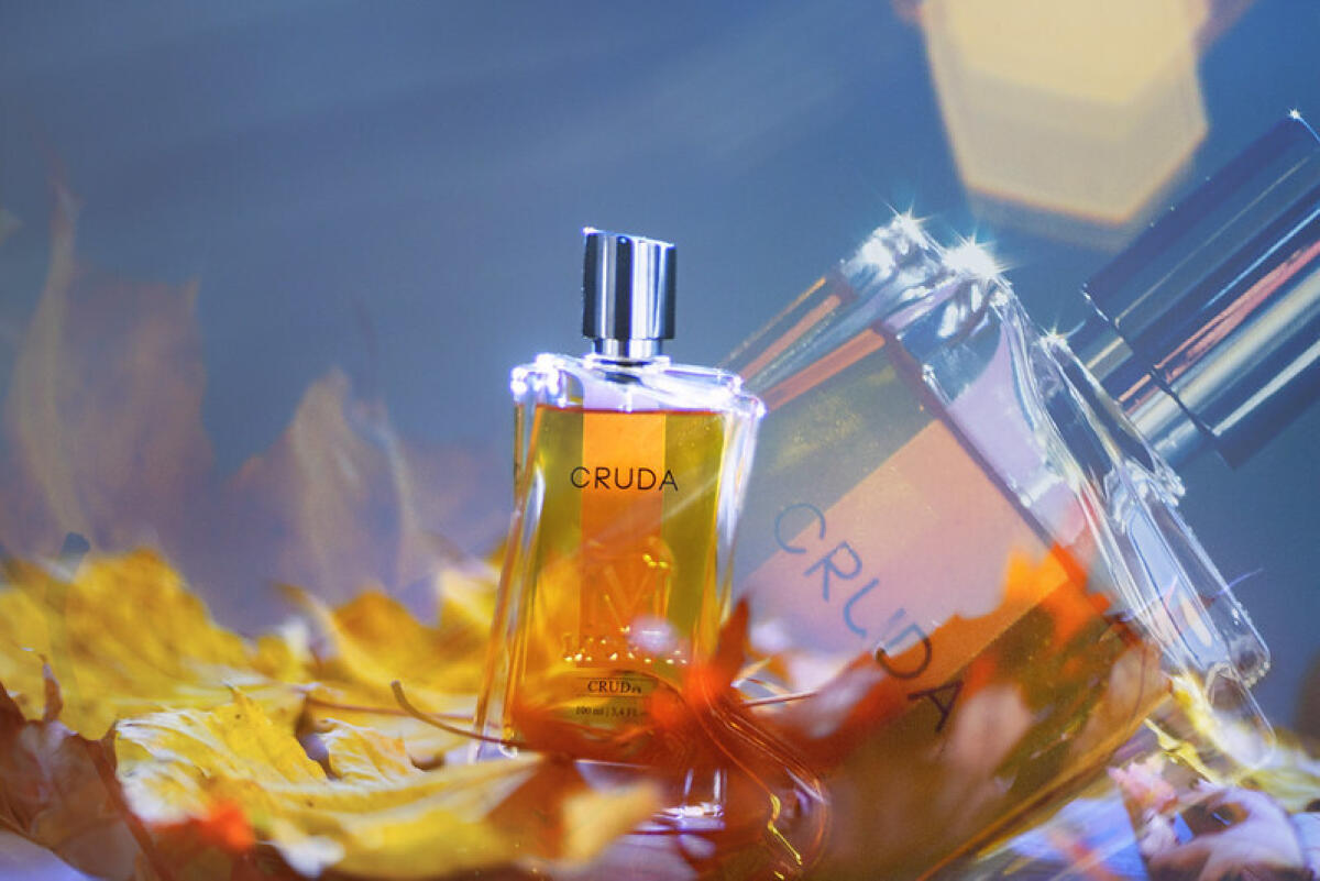 عطر ادکلن کروودا مورف - Cruda Morph - بررسی، قیمت و خرید