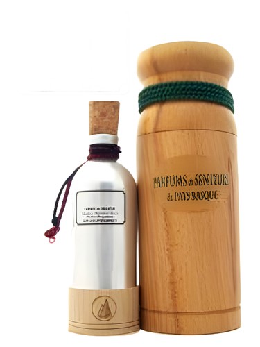 عطر ادکلن آت د تایم آف چریز پرفیومس ات سانتور دو په‌یی باسک - At the Time of Cherries (Au Temps des Cerises) Parfums et Senteurs du Pays Basque - بررسی، قیمت و خرید