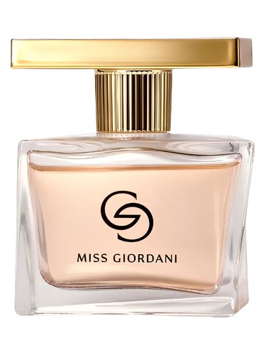 عطر ادکلن میس جوردانی اوریفلیم - Miss Giordani Oriflame - بررسی، قیمت و خرید