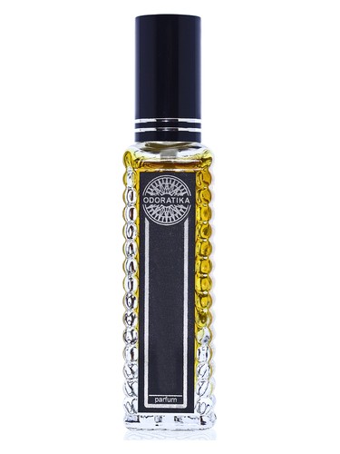 عطر ادکلن پتلز این د گرس اودوراتیکا - Petals In The Grass (Лепестки B Траве) Odoratika - بررسی، قیمت و خرید