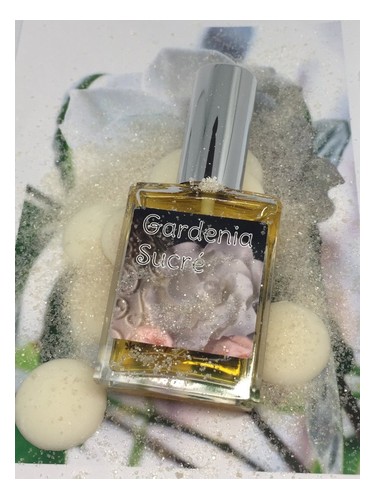 عطر ادکلن گاردنیا سوکره کایس پرفیومز - Gardenia Sucré Kyse Perfumes - بررسی، قیمت و خرید