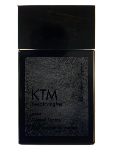 عطر ادکلن کیپ ترایینگ می مِی سِنزا پِرُفومو - Keep Trying Me Mai Senza Profumo - بررسی، قیمت و خرید