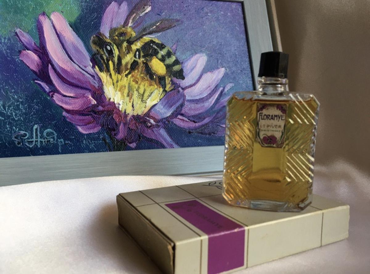 عطر ادکلن فلورامی ال تی پیور - Floramye L.T. Piver - بررسی، قیمت و خرید