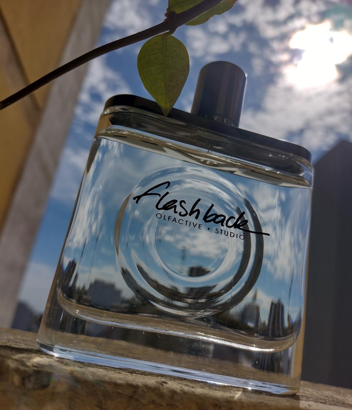 عطر ادکلن فلش بک اُلفَکتیو اِستودیو - Flash Back Olfactive Studio - بررسی، قیمت و خرید