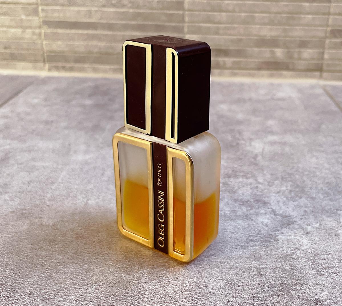 عطر ادکلن اولگ کسینی جووان - Oleg Cassini Jovan - بررسی، قیمت و خرید