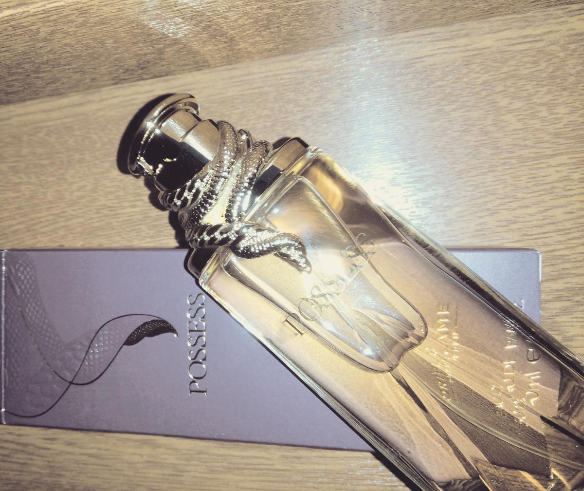 عطر ادکلن پُزِس اریفلیم - Possess Oriflame - بررسی، قیمت و خرید