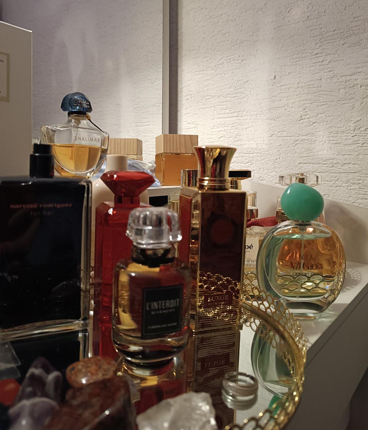 عطر ادکلن کورلوو کرلف پاریس - Korlove Korloff Paris - بررسی، قیمت و خرید