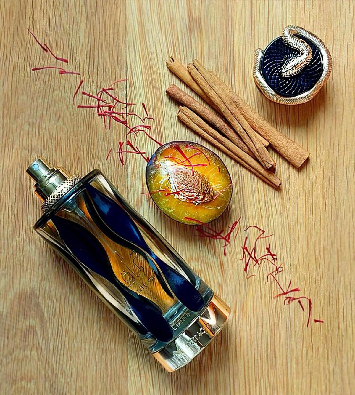 عطر ادکلن تریاک اینتنس لتافا پرفیومز - Teriaq Intense Lattafa Perfumes - بررسی، قیمت و خرید