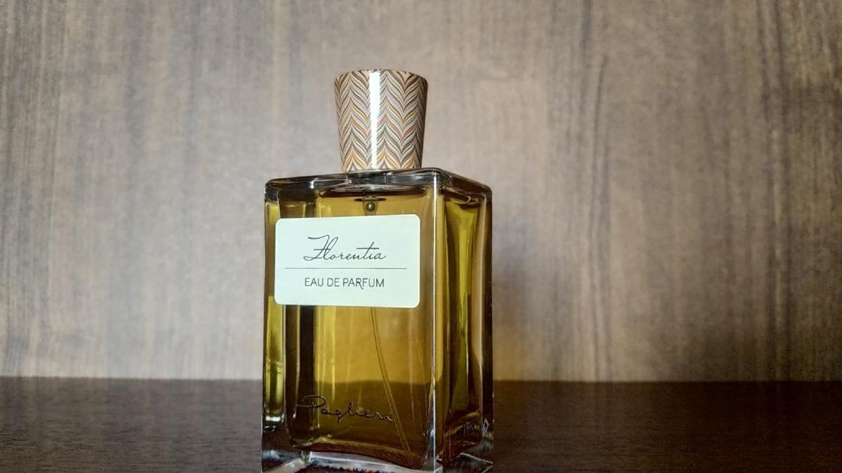عطر ادکلن فلورنتیا پاگلری - Florentia Paglieri - بررسی، قیمت و خرید