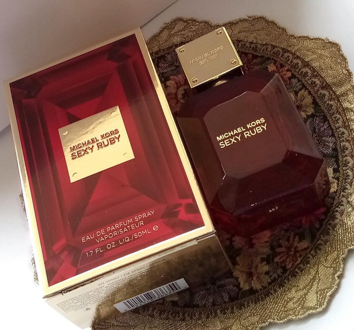 عطر ادکلن سکسی روبی مایکل کورس - Sexy Ruby Michael Kors - بررسی، قیمت و خرید