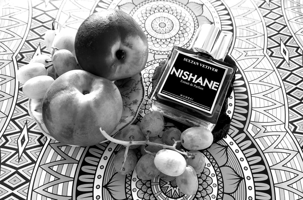 عطر ادکلن سلطان وتیور نیشانه - Sultan Vetiver Nishane - بررسی، قیمت و خرید
