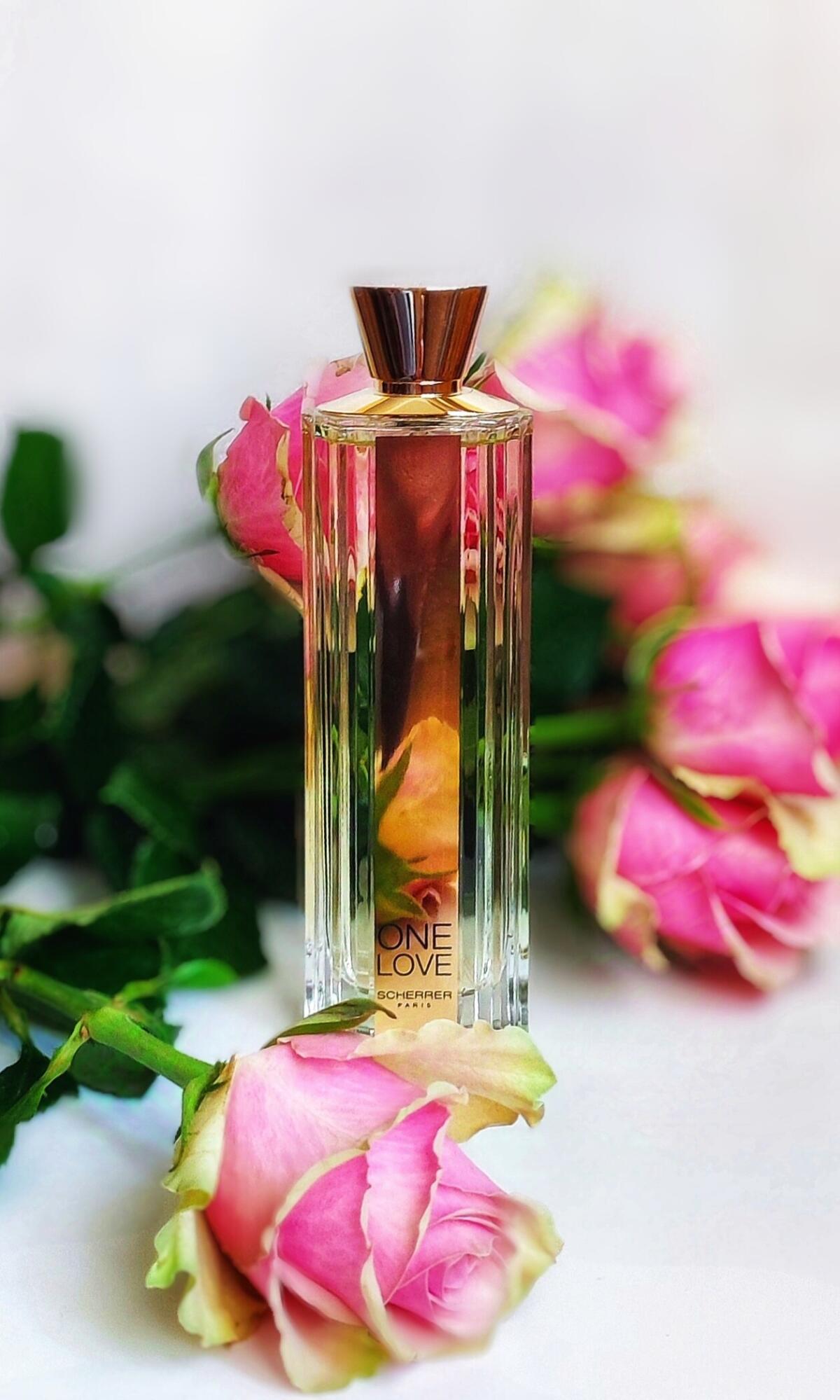 عطر ادکلن وان لاو ژان لویی شرر - One Love Jean-Louis Scherrer - بررسی، قیمت و خرید