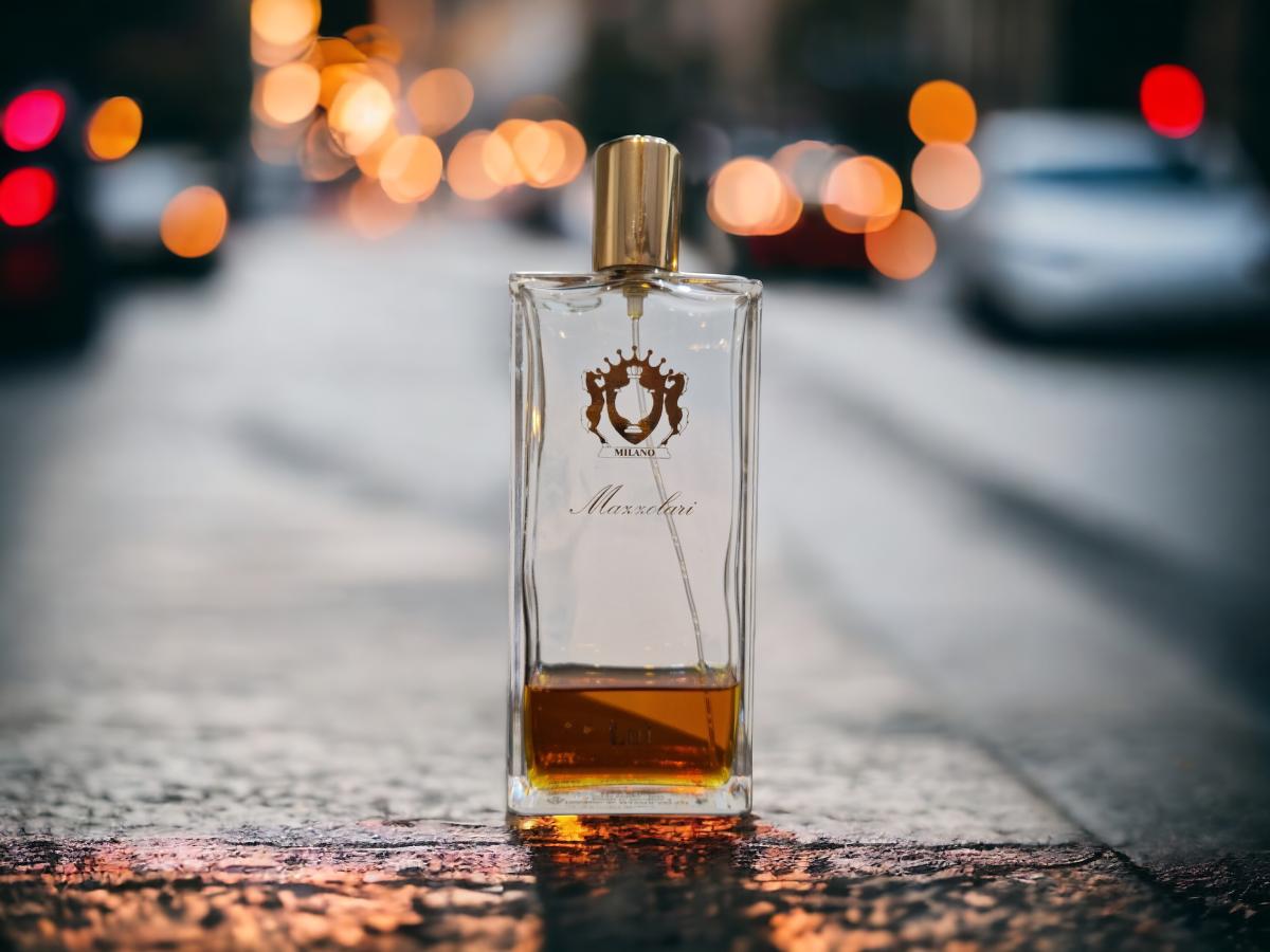 عطر ادکلن لوی مازولاری - Lui Mazzolari - بررسی، قیمت و خرید