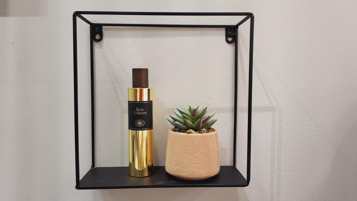 عطر ادکلن بوا ولور لا مزن دو لا وانیل - Bois Velours La Maison de la Vanille - بررسی، قیمت و خرید
