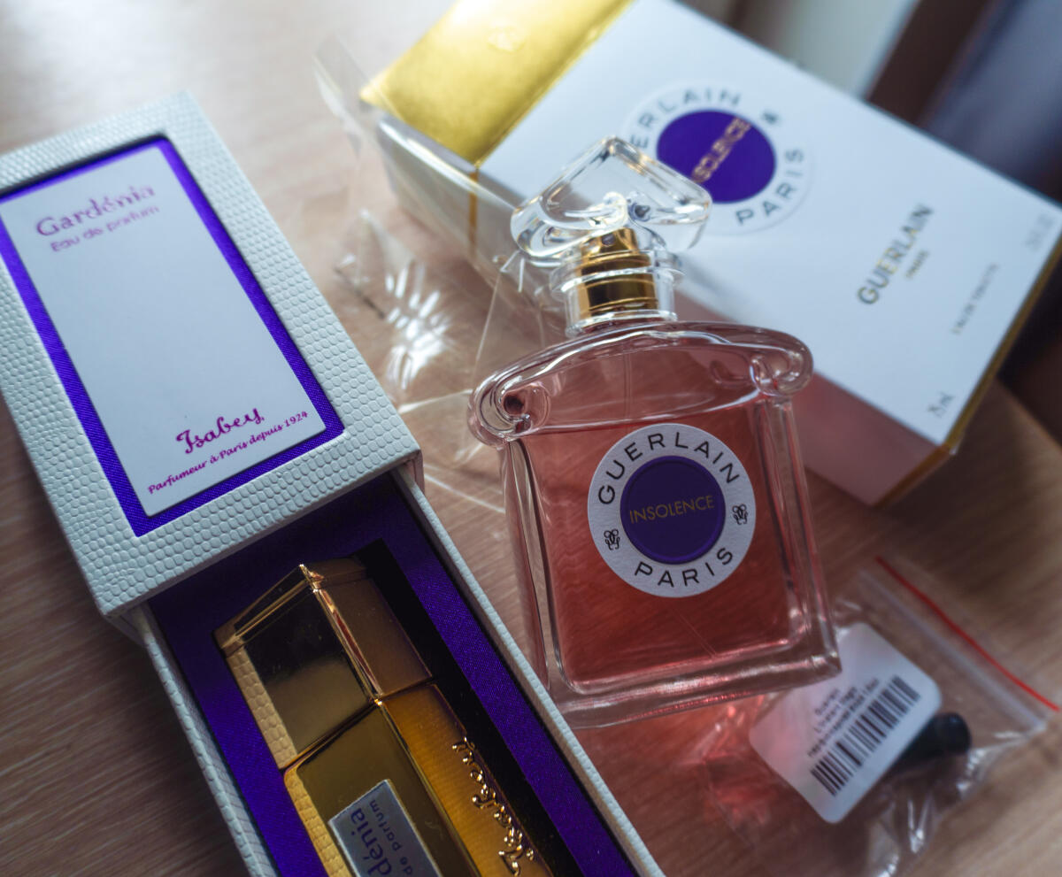 عطر ادکلن ایزابی گاردنیا ایزابی - Isabey Gardenia Isabey - بررسی، قیمت و خرید