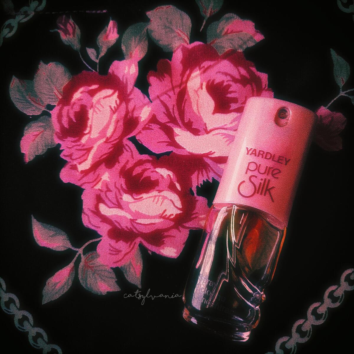 عطر ادکلن پیور سیلک می‌فر - Pure Silk Mayfair - بررسی، قیمت و خرید