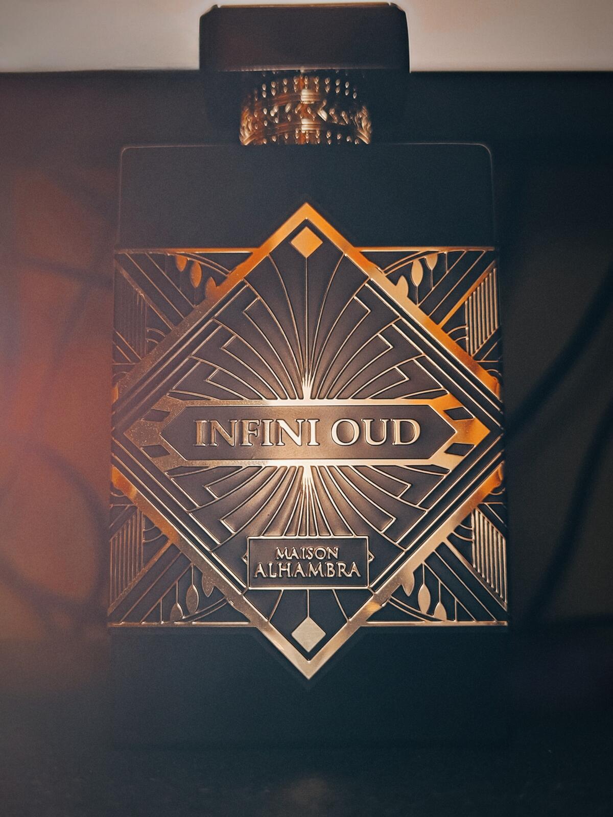 عطر ادکلن اینفینی عود میسون الحمراء - Infini Oud Maison Alhambra - بررسی، قیمت و خرید