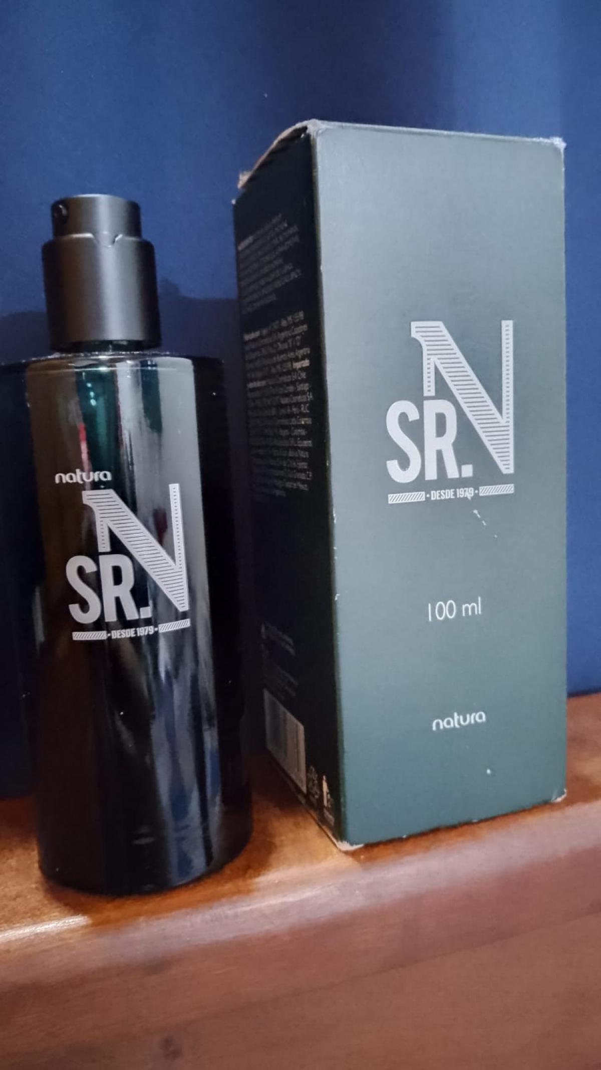 عطر ادکلن سینیر ان ناتورا - Sr. N Natura - بررسی، قیمت و خرید