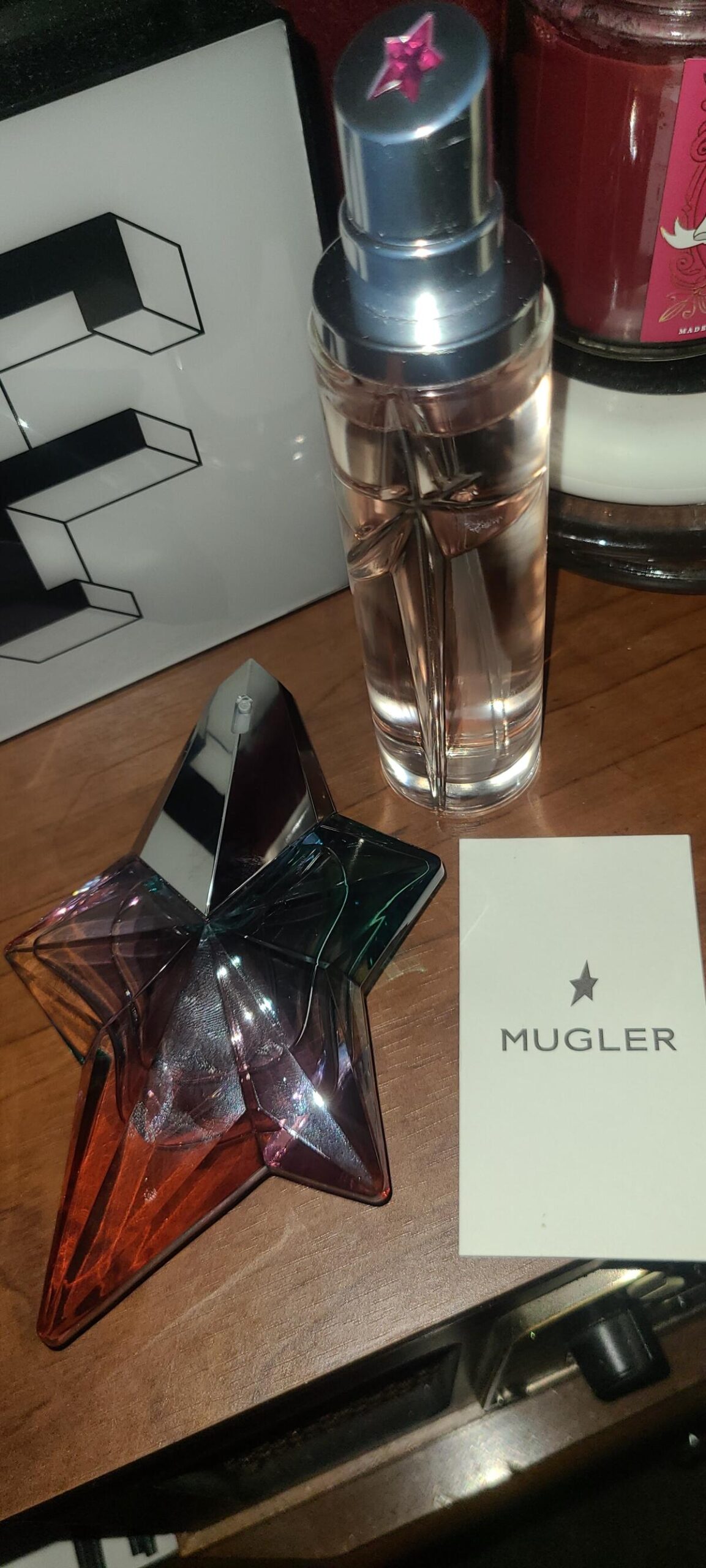 عطر ادکلن انجل او کروزیر ۲۰۲۰ موگلر - Angel Eau Croisière 2020 Mugler - بررسی، قیمت و خرید