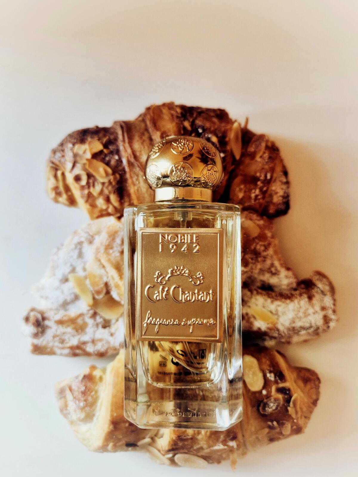 عطر ادکلن کافه شانتاب نوبیل نوزده چهل و دو - Café Chantant Nobile 1942 - بررسی، قیمت و خرید
