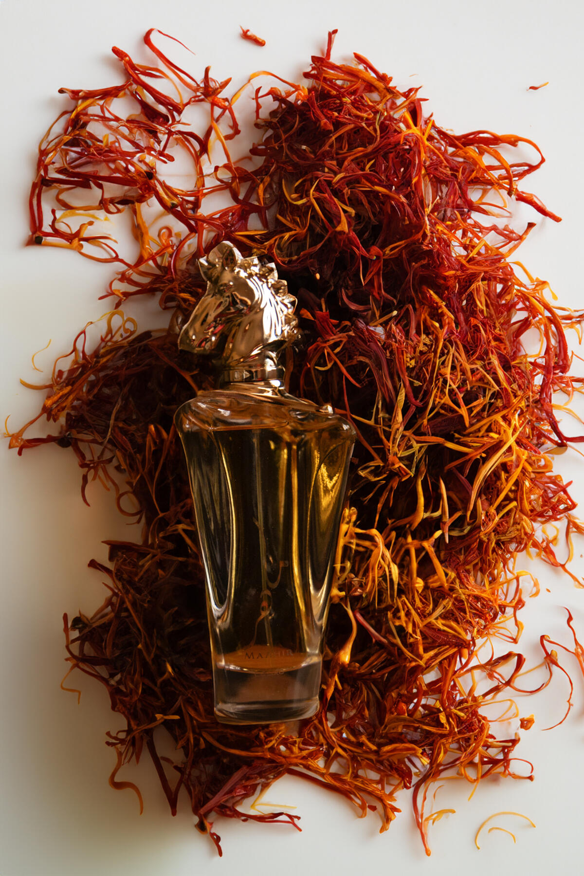 عطر ادکلن ماهر لتافا پرفیومز - Maahir Lattafa Perfumes - بررسی، قیمت و خرید