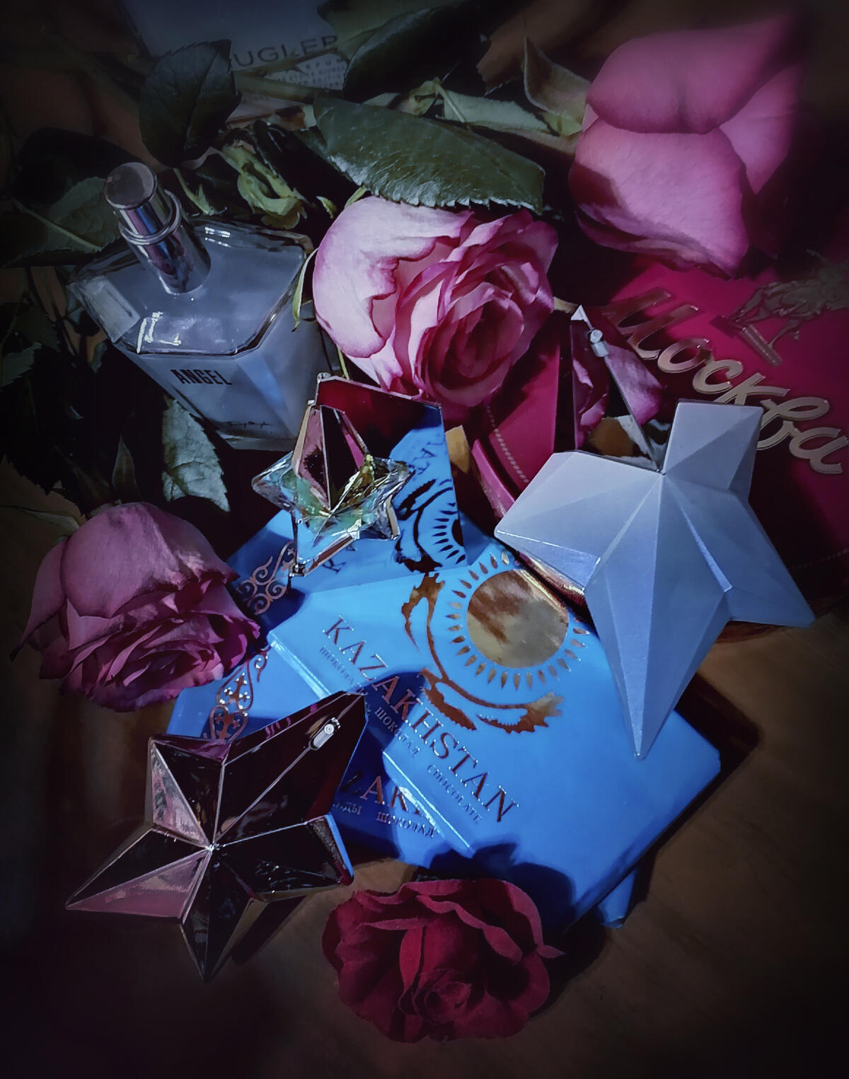 عطر ادکلن انجل آیسد استار کالکتور موگلر - Angel Iced Star Collector Mugler - بررسی، قیمت و خرید