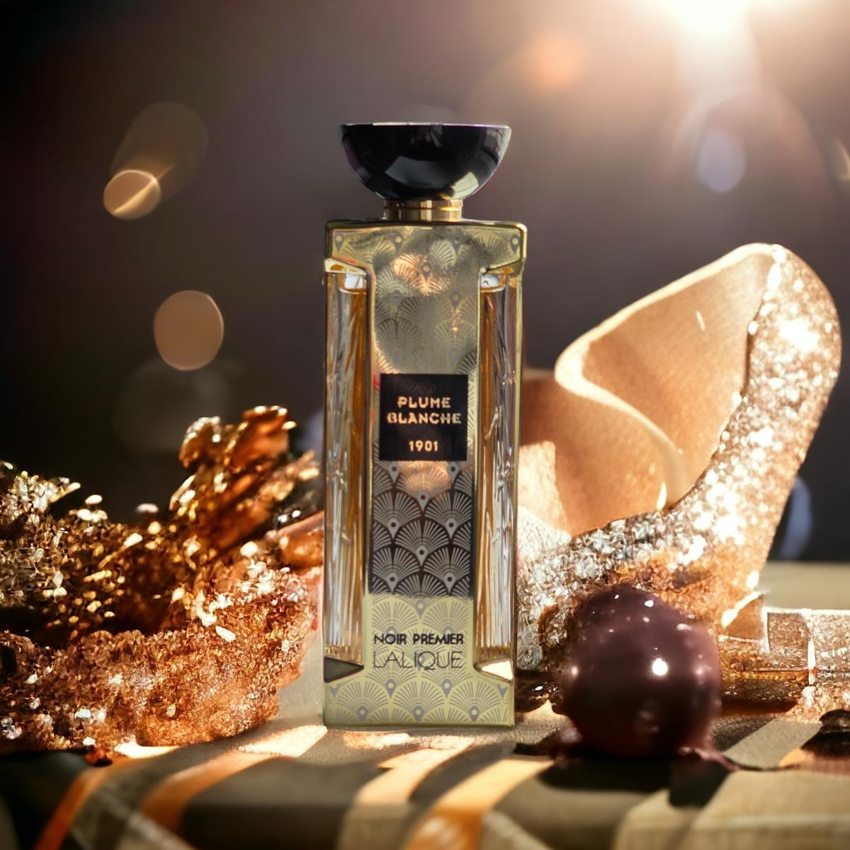 عطر ادکلن پلوم بلانچ هزار و نهصد و یک لالیک - Plume Blanche 1901 Lalique - بررسی، قیمت و خرید