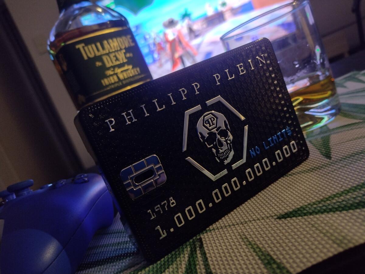 عطر ادکلن نو لیميت ساپر فرش فیلیپ پلین پرفیومز - No Limit$ Super Fre$h Philipp Plein Parfums - بررسی، قیمت و خرید