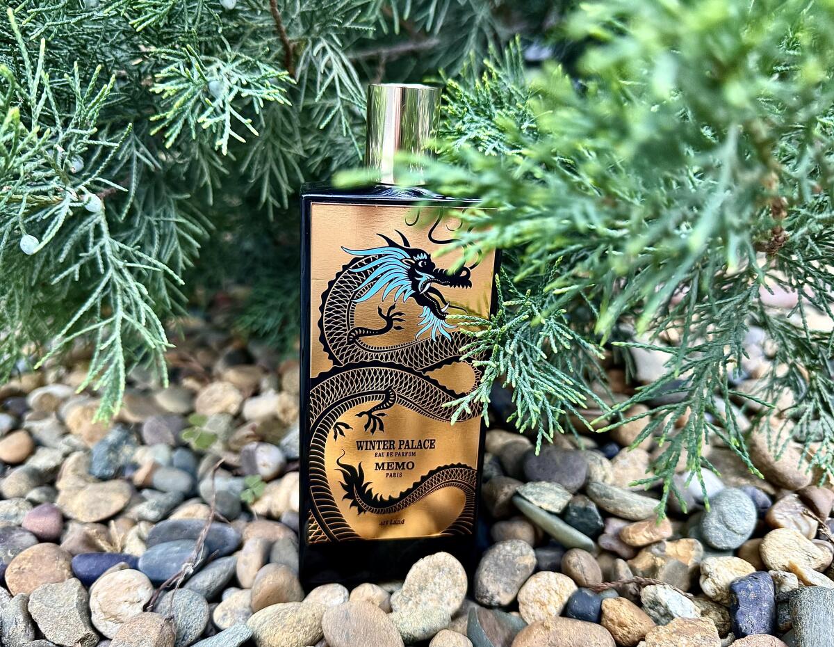 عطر ادکلن وینتر پالاس مِمو پاریس - Winter Palace Memo Paris - بررسی، قیمت و خرید