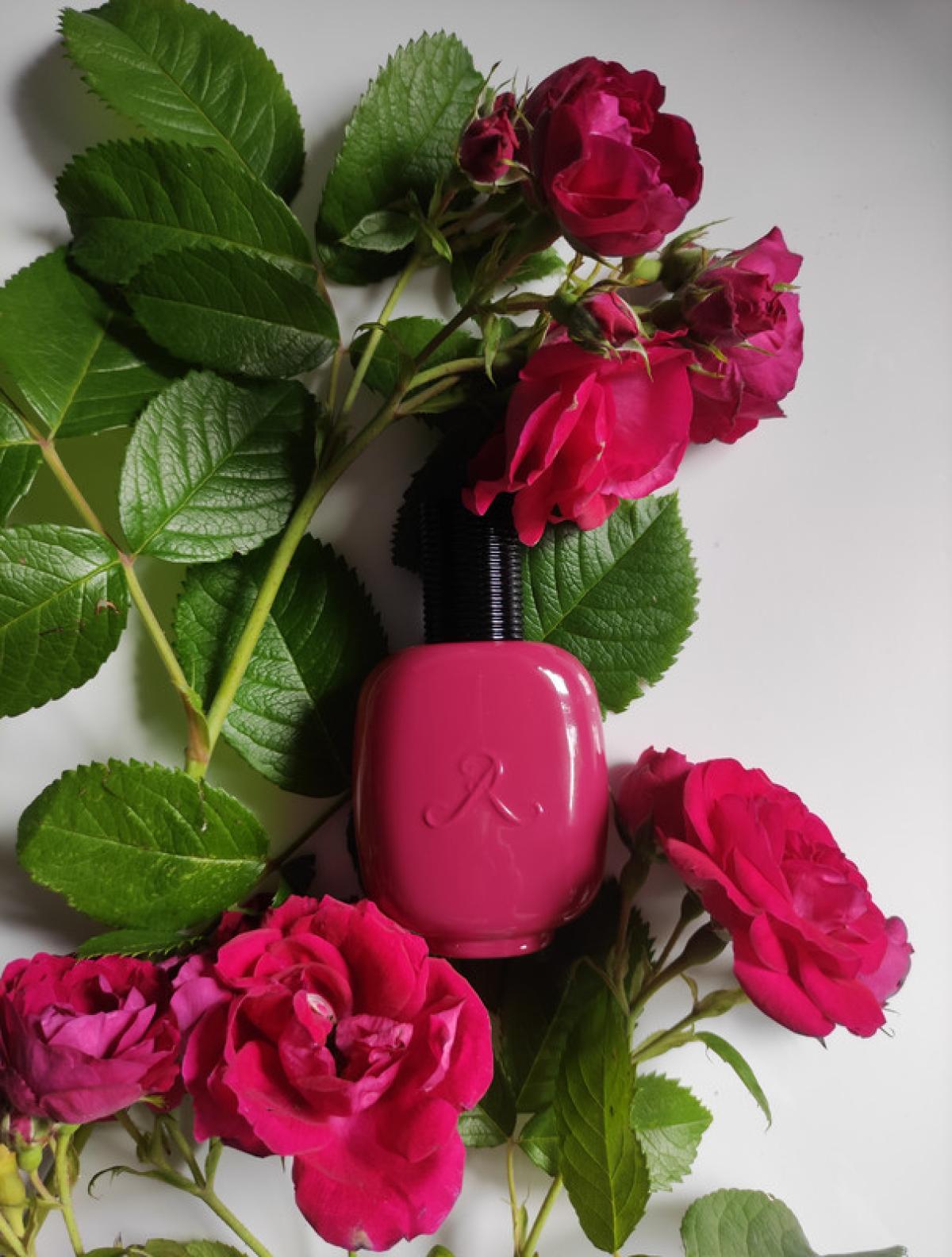 عطر ادکلن بوا فوشیا له پارفوم د روزین - Bois Fuchsia Les Parfums de Rosine - بررسی، قیمت و خرید