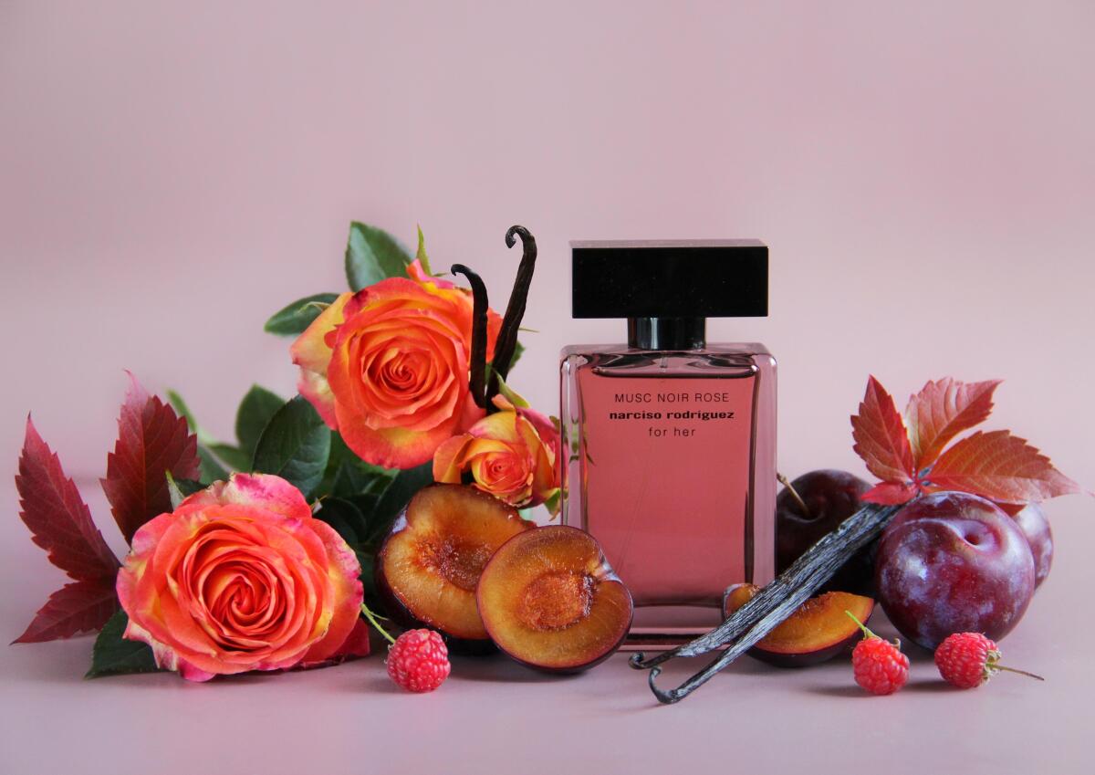 عطر ادکلن ماسک نویر رز فور هر نارسیسو رودریگز - Musc Noir Rose For Her Narciso Rodriguez - بررسی، قیمت و خرید