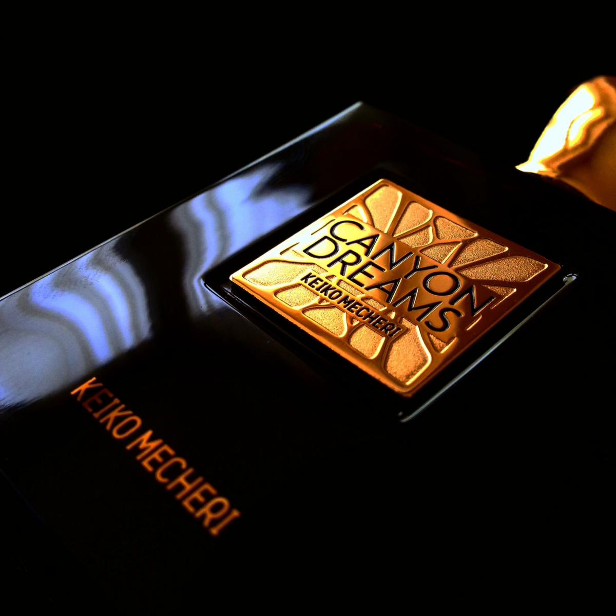 عطر ادکلن کنین دریمز کیکو مشر - Canyon Dreams Keiko Mecheri - بررسی، قیمت و خرید