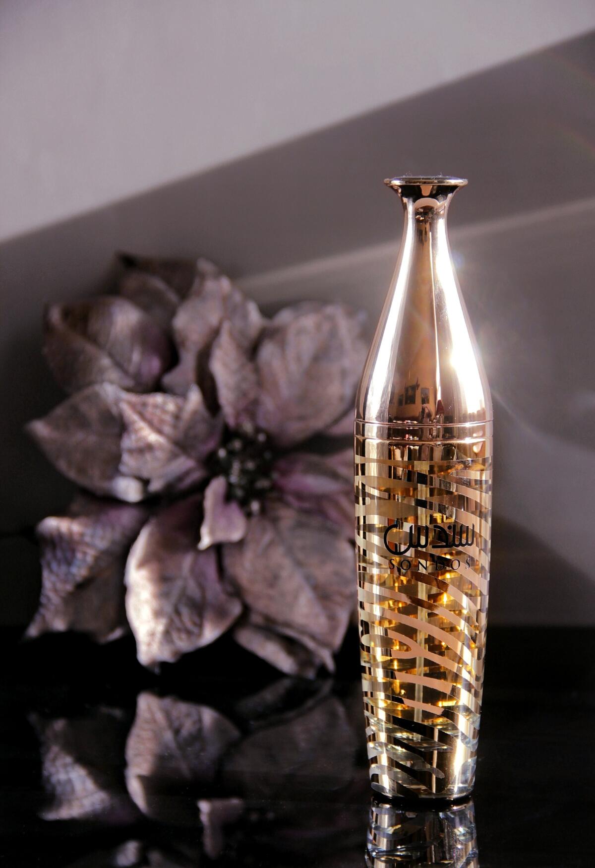 عطر ادکلن ساندوس لتافا پرفیومز - Sondos Lattafa Perfumes - بررسی، قیمت و خرید
