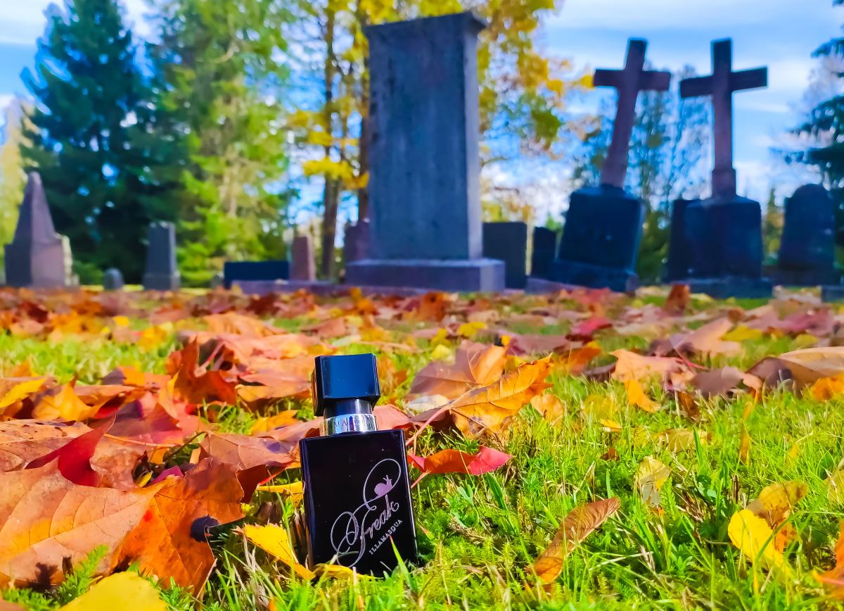 عطر ادکلن فریک ایلاماسکا - Freak Illamasqua - بررسی، قیمت و خرید