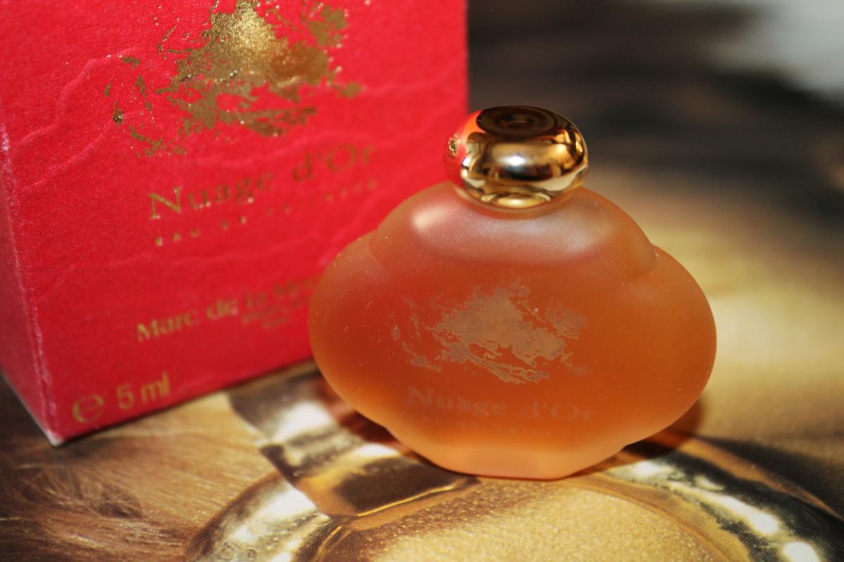 عطر ادکلن نواژ دور مارک دو لا موراندیر - Nuage d'Or Marc de la Morandiere - بررسی، قیمت و خرید