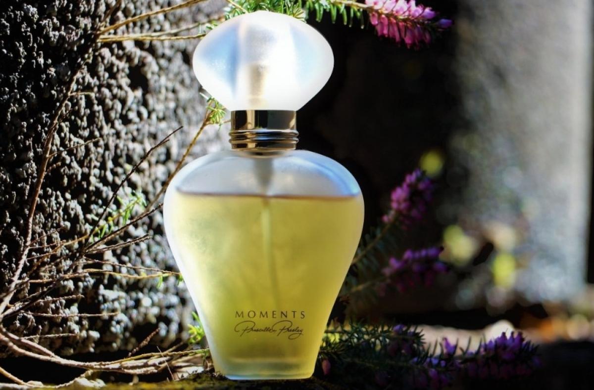عطر ادکلن مونتس ادو تویلت پریسیلا پرسلی - Moments Eau de Toilette Priscilla Presley - بررسی، قیمت و خرید