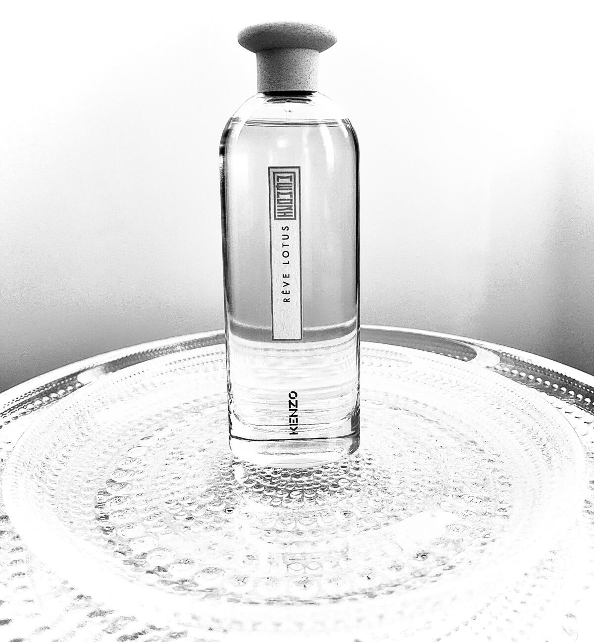 عطر ادکلن رولوتوس کنزو - Rêve Lotus Kenzo - بررسی، قیمت و خرید