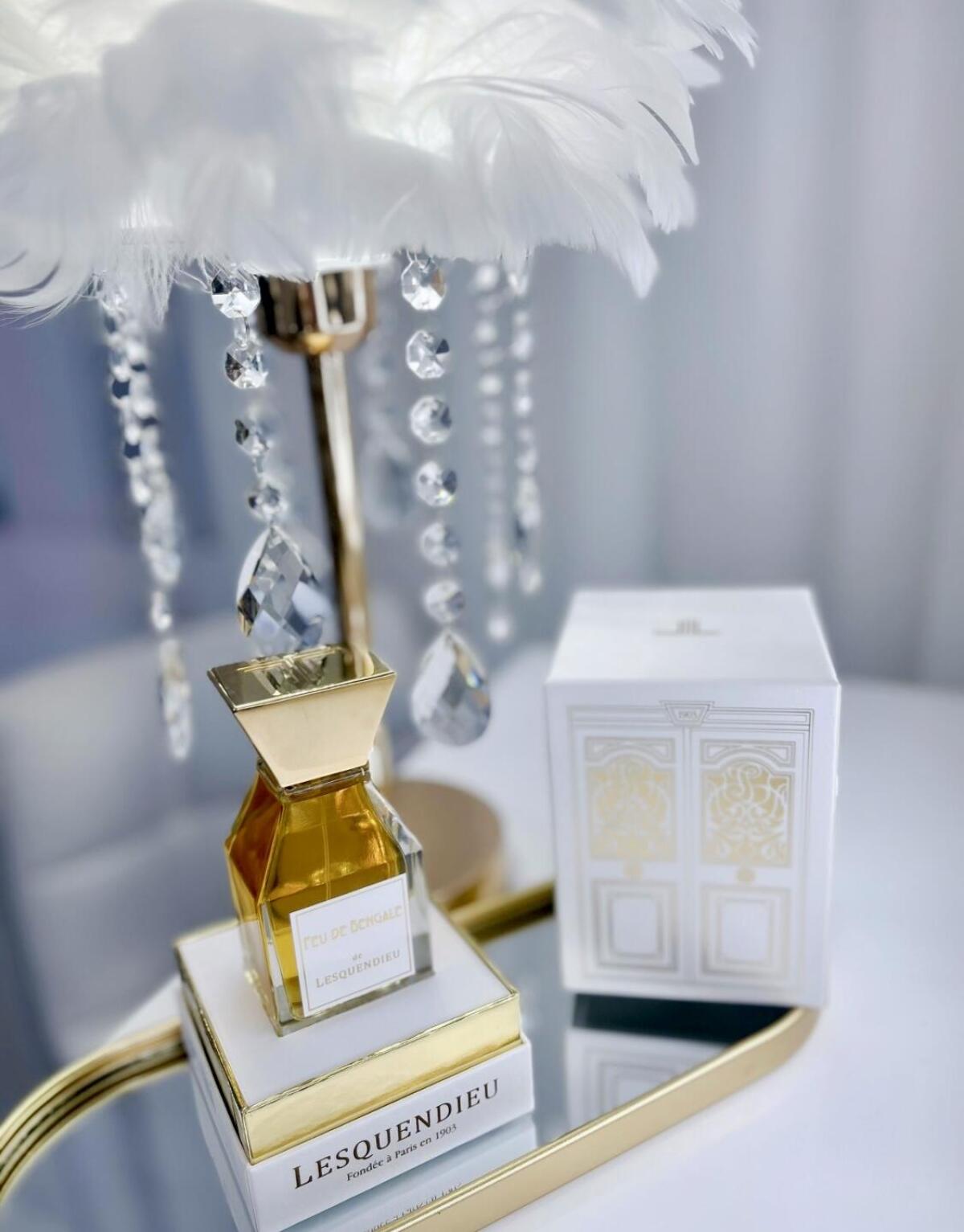 عطر ادکلن فو دو بنگال لسکندیو - Feu De Bengale Lesquendieu - بررسی، قیمت و خرید