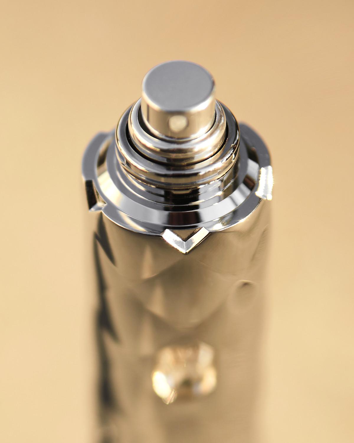 عطر ادکلن اندی دز ایل اورنز - Undea Des Iles Orens - بررسی، قیمت و خرید