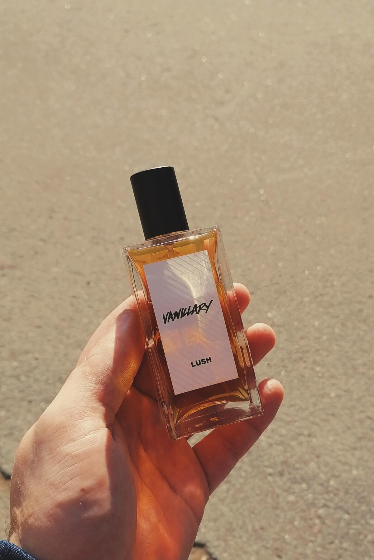 عطر ادکلن ونیلری لاش - Vanillary Lush - بررسی، قیمت و خرید