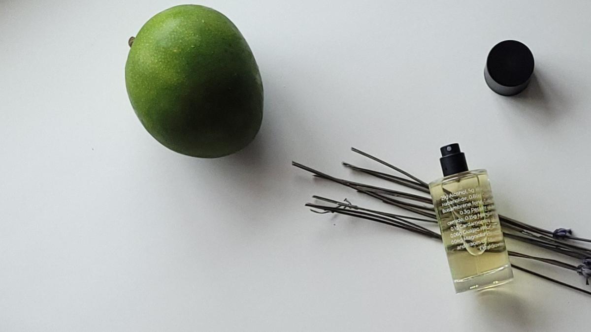 عطر ادکلن گرین سیصد و شصت و هشت سی پرفیوم دات ساکس - GREEN 368C Perfume.Sucks - بررسی، قیمت و خرید