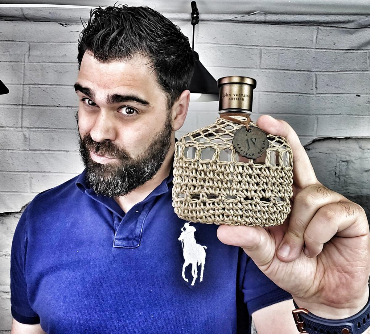 عطر ادکلن آرتیسان آکوا جان وارواتوس - Artisan Acqua John Varvatos - بررسی، قیمت و خرید